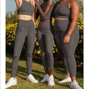 Girlfriend Collective Moon Compressive High-Rise 7/8 Legging